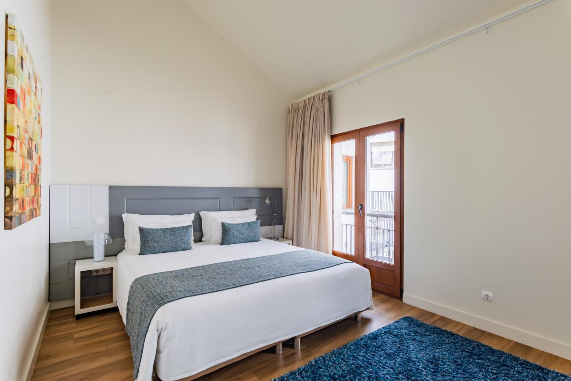 Porta Da Arrabida Suites Palmela Room photo