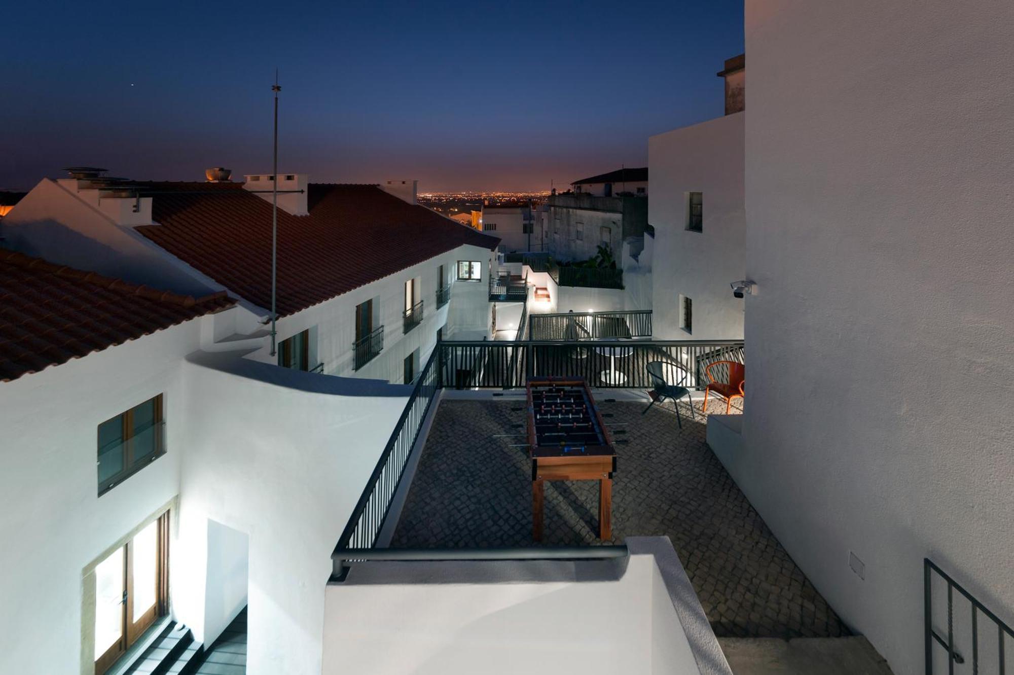 Porta Da Arrabida Suites Palmela Exterior photo