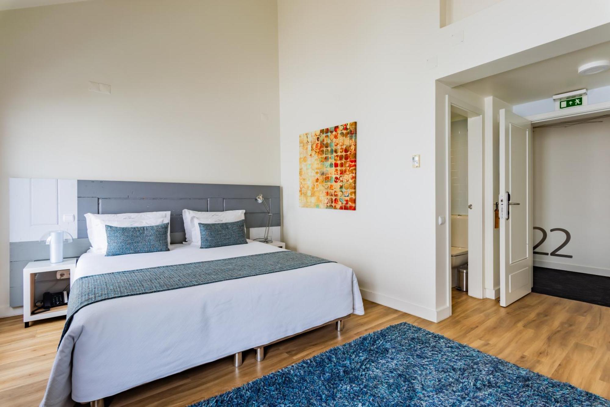 Porta Da Arrabida Suites Palmela Room photo
