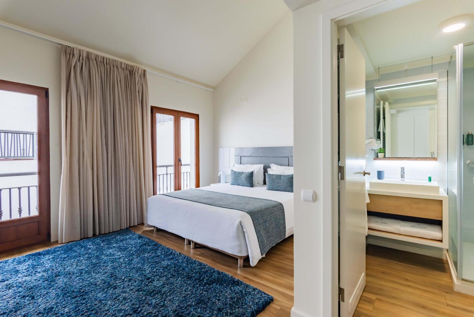 Porta Da Arrabida Suites Palmela Exterior photo